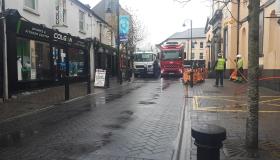 Portlaoise Main Street at a standstill this morning in a 'perfect storm' of roadworks, deliveries and court day