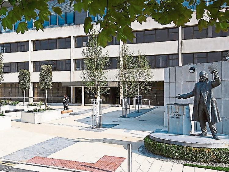 Resignation call over A&E