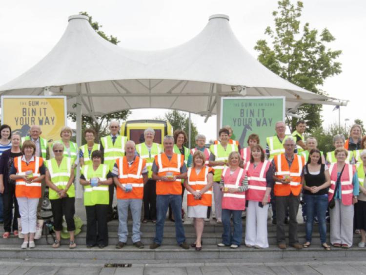 Staff from LCC Environment section with Laois Tidy Towns members at the Civic Plaza, Portlaoise for the mid campaign boost of the Gum Litter Task Force initiative 2014.Picture: Alf Harvey/hrphoto.ie