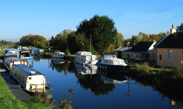 Pictured: the canal in Vicarstown. Photo credit: Laois Tourism