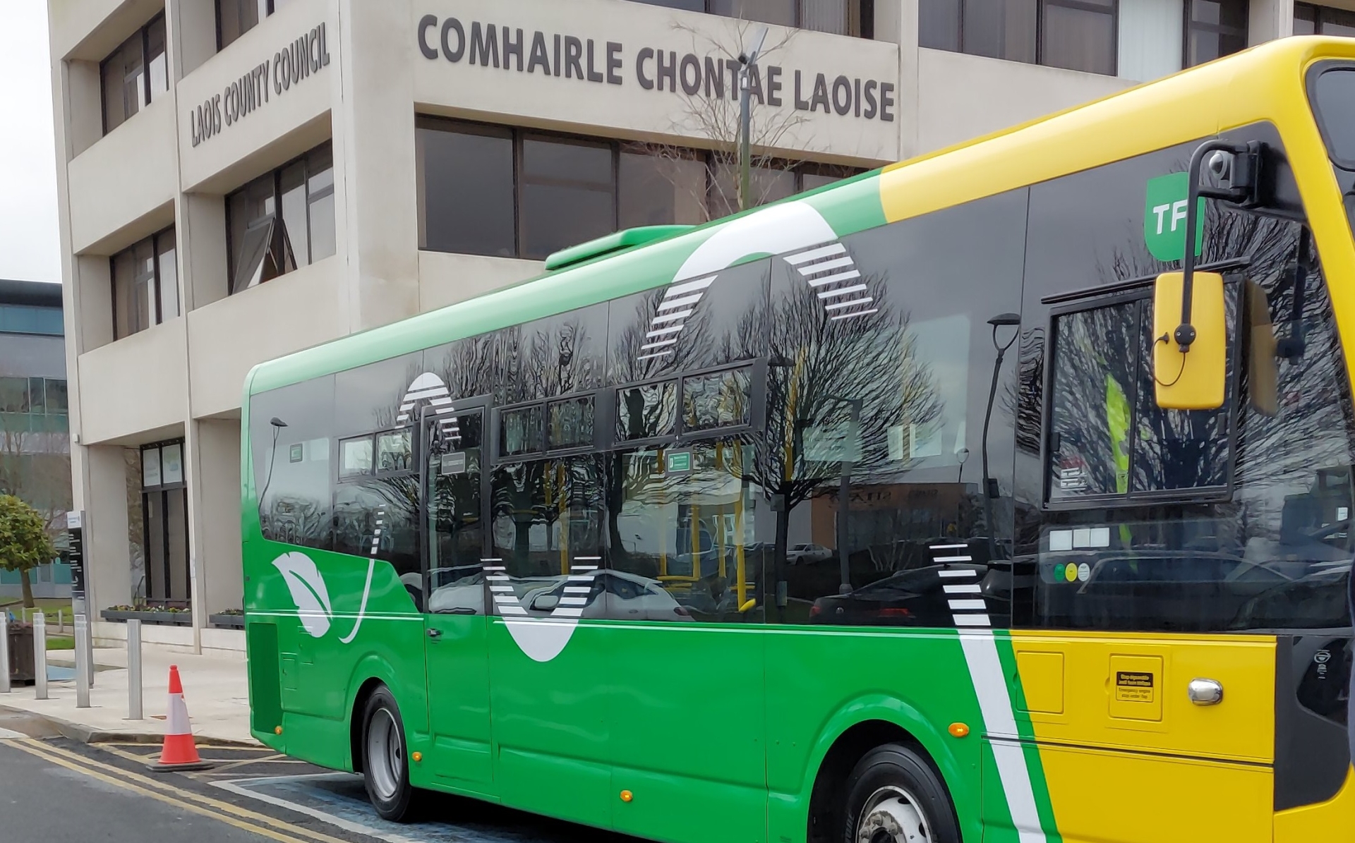 Portlaoise bus service 'colossal success' but drives past pensioners' estate
