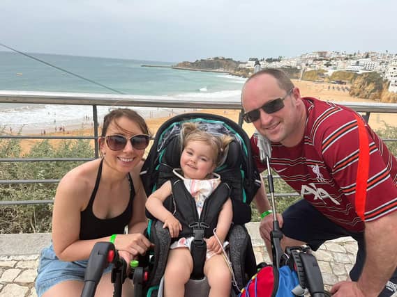 Madison(Maddie) Gee and parents Gordon and Gemma
