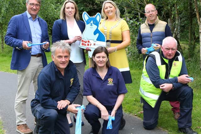 Pictured at the launch of the Dog Fouling Awareness Campaign at Pairc an Phobail, Portlaoise, were: Front John Rogers, Emily Doyle and John Ging (Environmental Staff - Laois County Council). Standing Gerry Browne, Suzanne Dempsey Environmental Officer, Clr. Thomasina Connell Cathaoirleach and Dom Reddin Environmental Section. Photo: Michael Scully