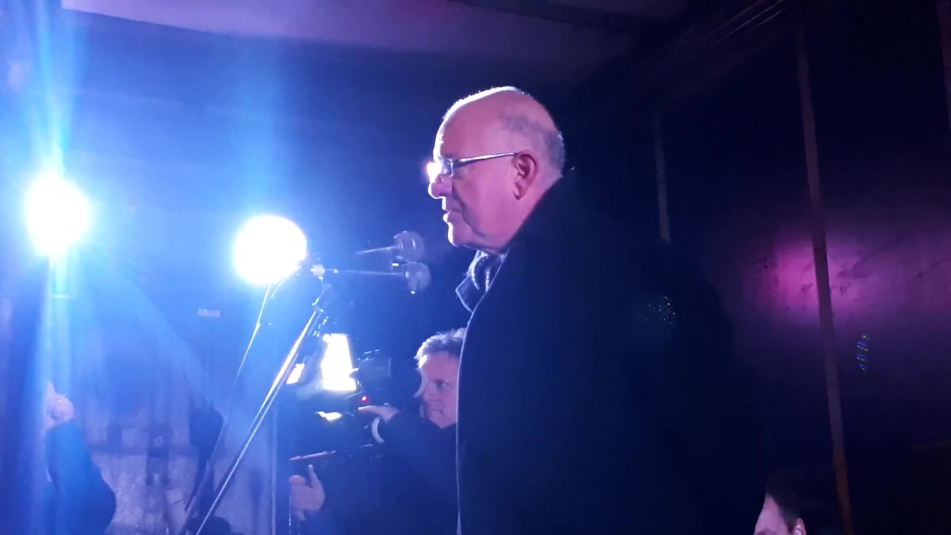 Minister for Justice Charlie Flanagan addresses massive crowds in Portlaoise
