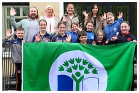 Green Schools  Awards 2026 : Pupils and teachers from 3 Schools in Laois made a stop in Abbeyleix on their way to the Awards ceremony in Kilkenny during the week : Stephen Mullally ( Environmental Awareness Officer, Laois County Council) pictured with  pupils from Shanahoe N.S., Paddock N..S and Presentation Primary N.S. Portarlington.