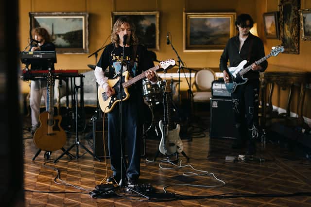 Kean Kavanagh performing in Emo Court