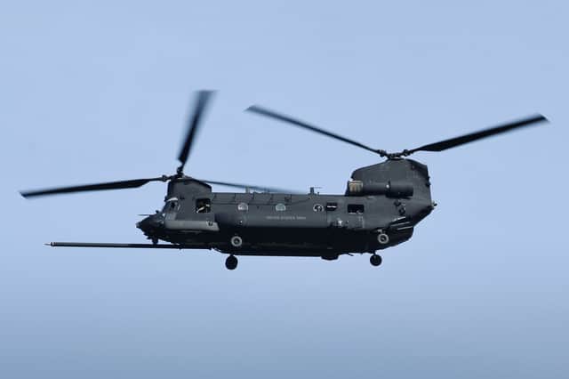 Chinook helicpoter.