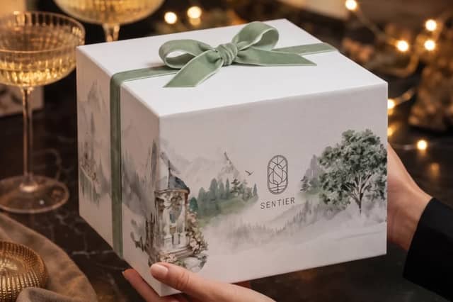 I usually avoid 12-day advent calendars but the Sentier fragrance one changed my mind