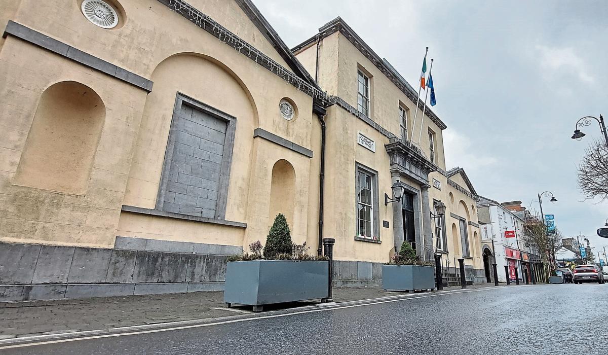 Man stole car, bank cards and wallets in Laois 