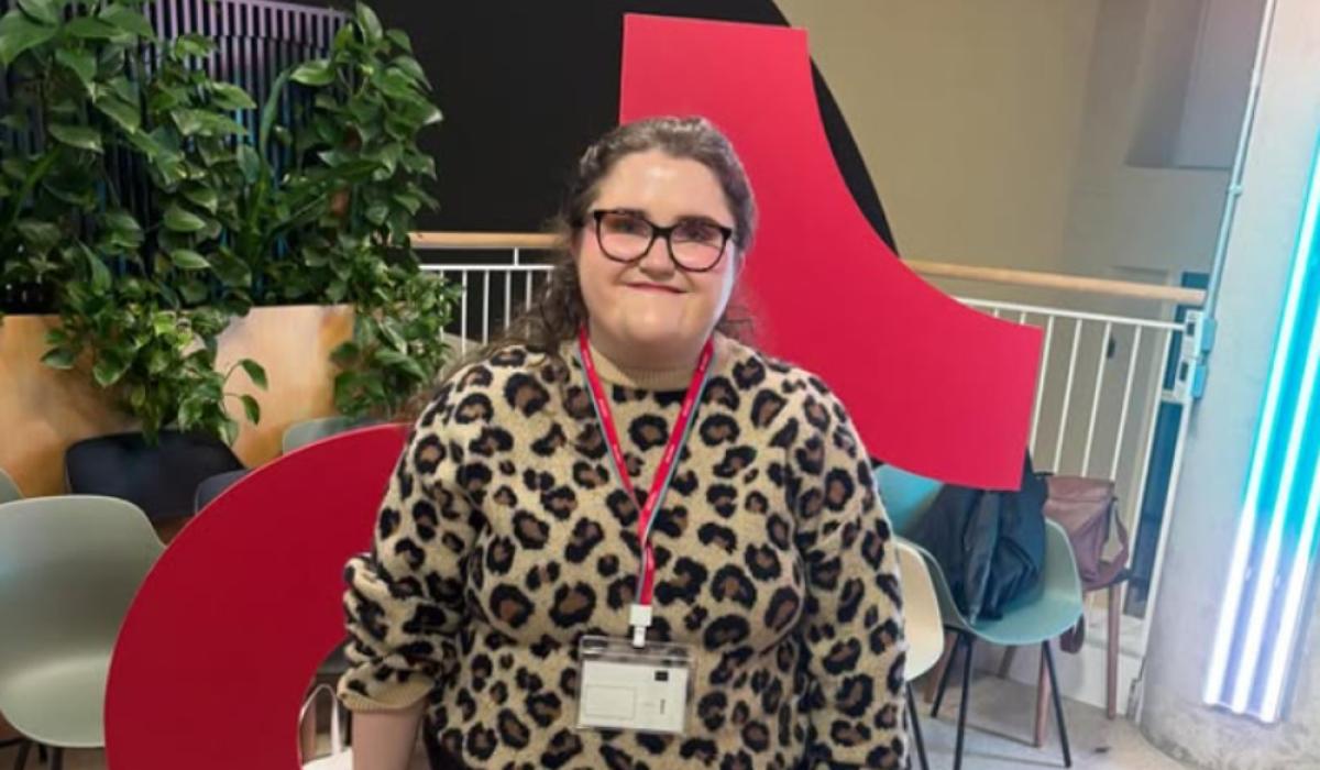 'I thought I had strep throat' - Irish woman (22) has to learn to walk again after mystery illness