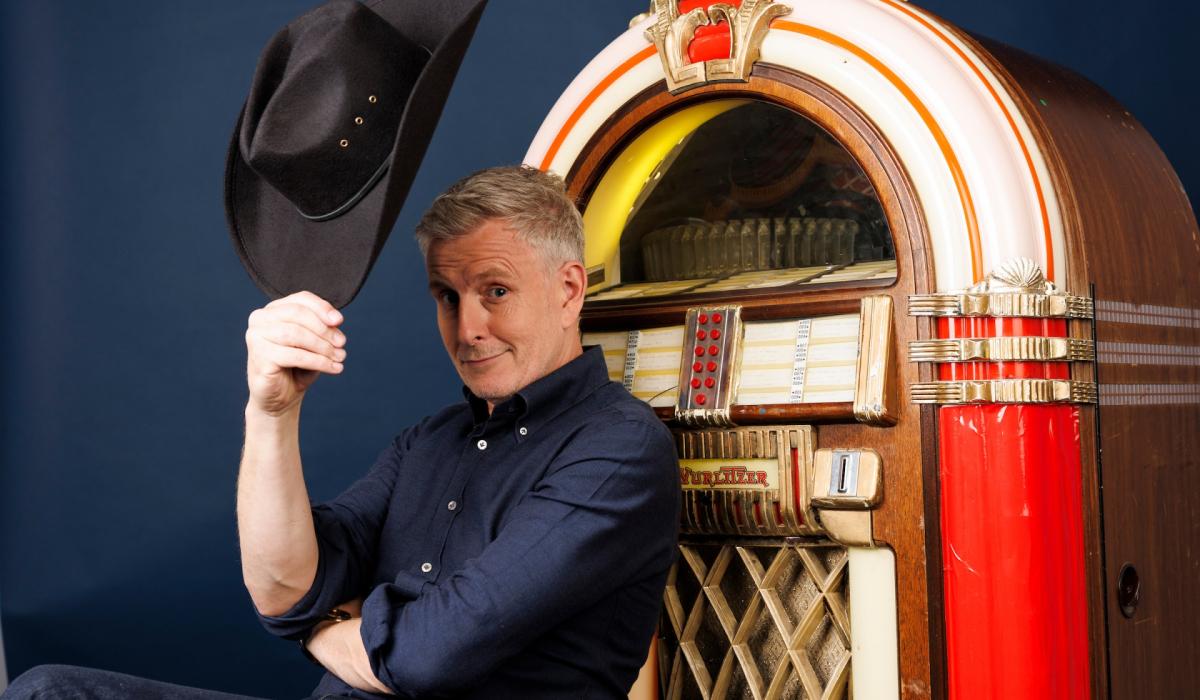 Special guests announced for this week's Late Late Show Opening Act competition