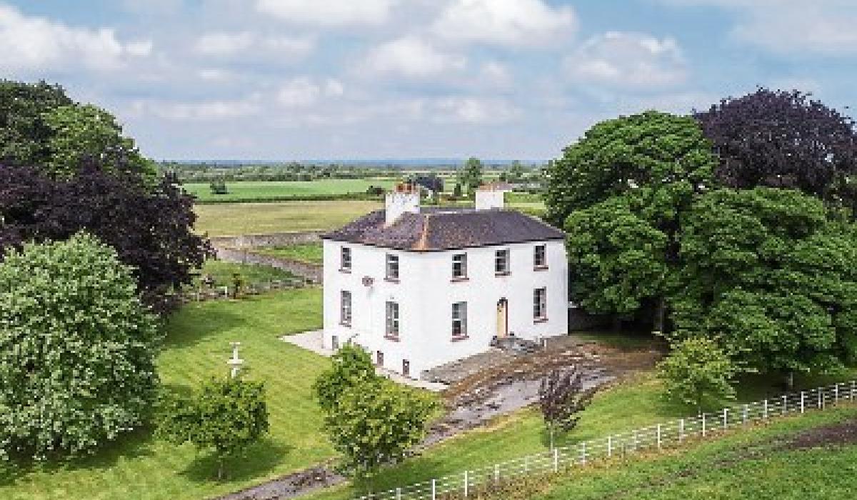 A unique opportunity with Cloneyhurke House Laois Live