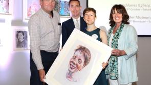 Ryan Tubridy presents prizes to Texaco National Art winners from Laois