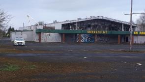 Man  walking dog  robbed at knifepoint near the derelict Centrepoint