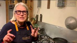WATCH: World-famous Laois woman gets thousands of views for her 'quintessential fast food' omlette