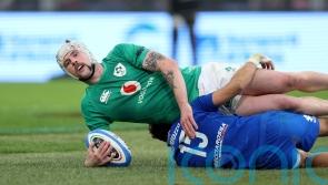 Ireland avoid upset in Italy to keep their Grand Slam hopes alive
