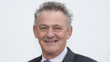 Businessman Peter Casey writes to Laois Councillors seeking support for Aras bid