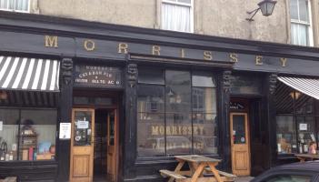 World famous Laois pub undergoing major repairs as manager retires