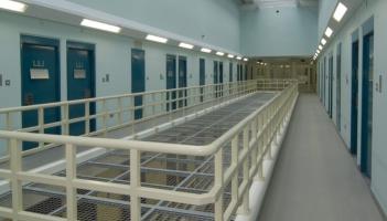 Double killer loses appeal over threat to burn prison officer’s home