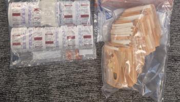 BREAKING: Laois Offaly Garda&iacute; arrest man and seize drugs and cash