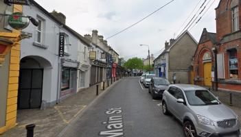 Portlaoise Main Street may be getting 'part-time' taxi rank