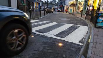 Flashing pedestrian crossings could be rolled out across Portlaoise