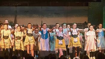 Laois Macra group gets ready to take to the stage for midterm break