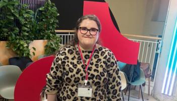 'I thought I had strep throat' - Irish woman (22) has to learn to walk again after mystery illness