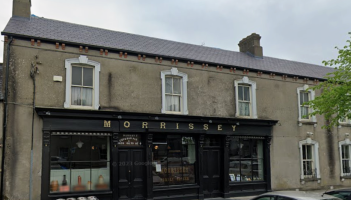 Accommodation shortage prompts Laois pub to build rooms to house staff