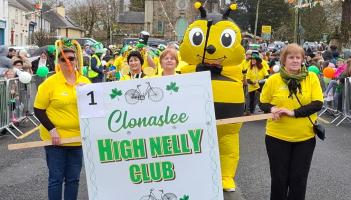 Great 'buzz' ahead of Laois club's BUMBLEance charity cycle