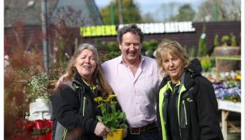 Gardening legend joins local horticulturists for garden event in Laois