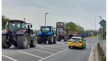 'I'm standing with them' - Laois senator backs fuel protesters