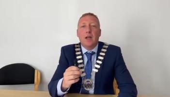 WATCH: Cathaoirleach calls on Laois locals to nominate their local heroes 