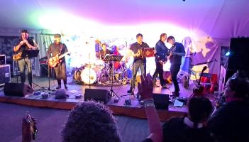 WATCH : Rainy night in Stradbally's Soho at Electric Picnic 
