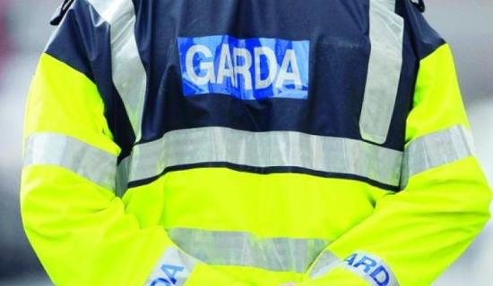 Laois Garda&iacute; investigate theft of golf club and hub caps from Laois cars