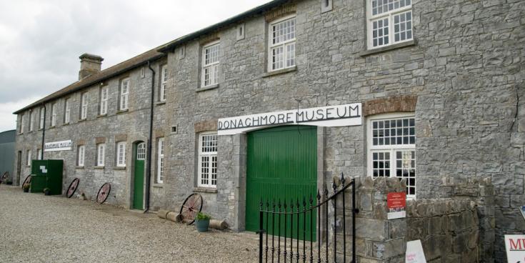 Road safety issues block new footpath to link Laois landmark to village