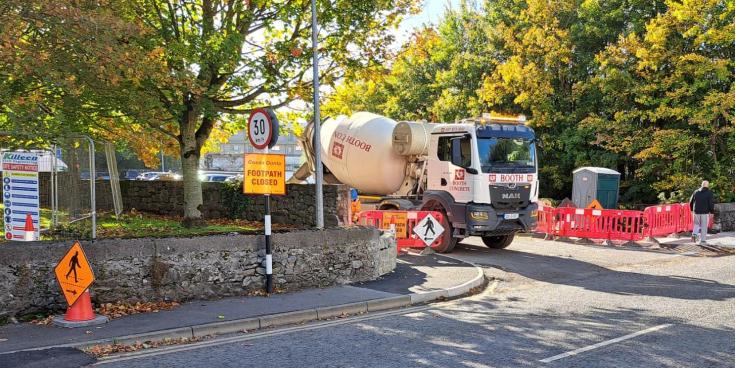 Portlaoise parking spaces taken to complete riverside cycling Triogue Way