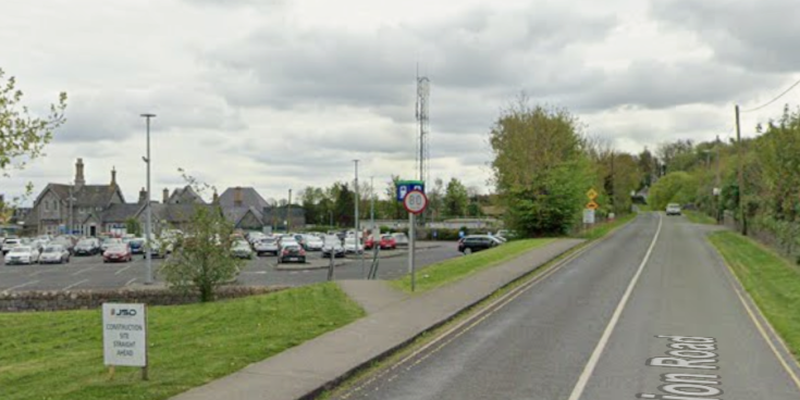 Councillor offers to use discretionary funding for Laois footpath