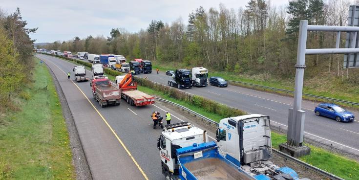 Irish army called in to remove vehicles blocking depots as part of fuel protests