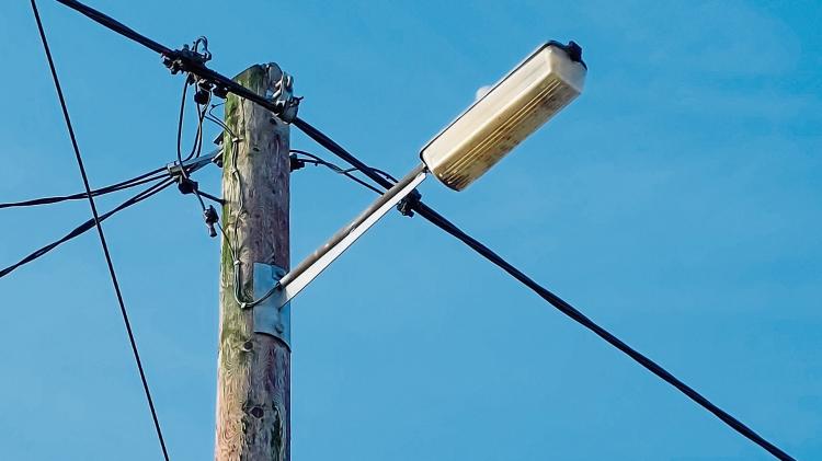Laois village waiting three years for public lighting