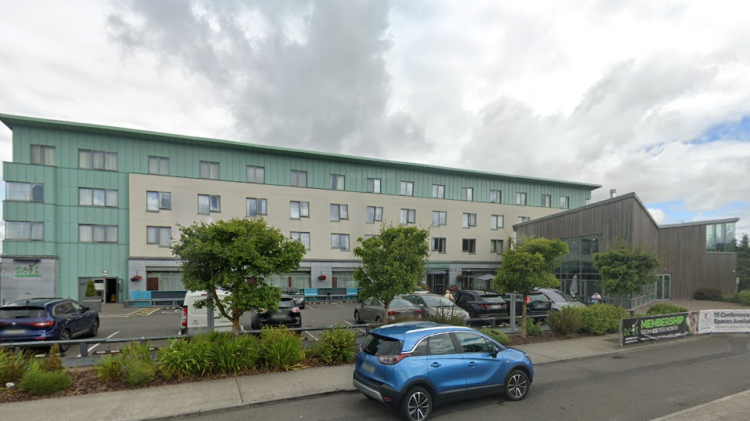Warrant for woman accused of public order offence at Laois hotel