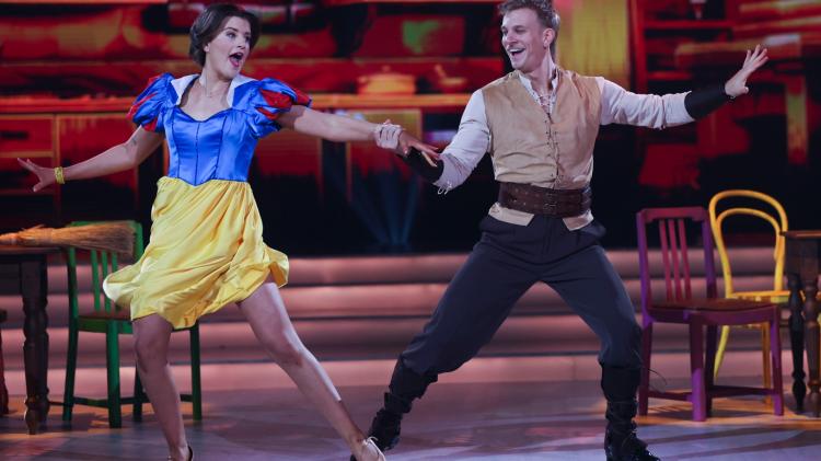 WATCH: Laois Rose's Snow White performance tops scoreboard once again!