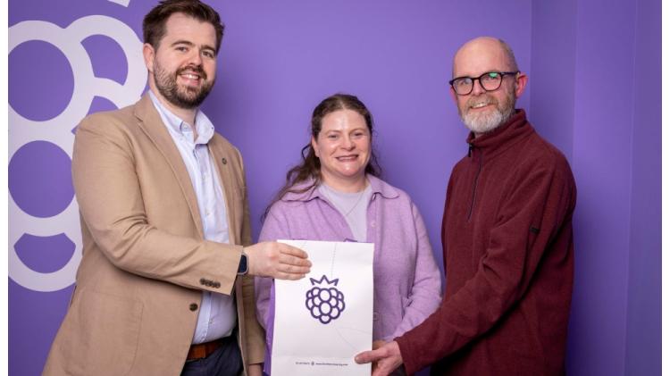 Surprise helping hand for Laois deaf couple faced with &euro;10,000 hearing aids bill