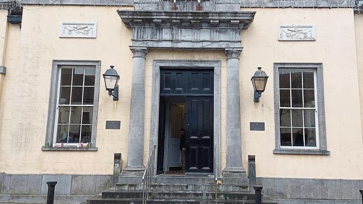 Man charged following alleged attempted robbery of Laois business