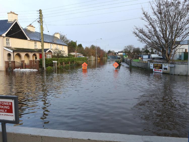 Road closure updates for Mountmellick and Portarlington and flood