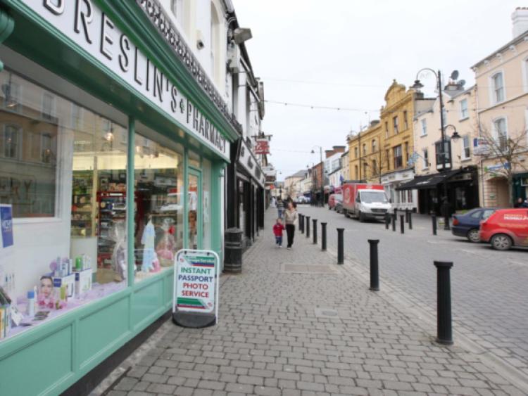 Portlaoise makes top five of cleanest Irish towns awards Leinster Express