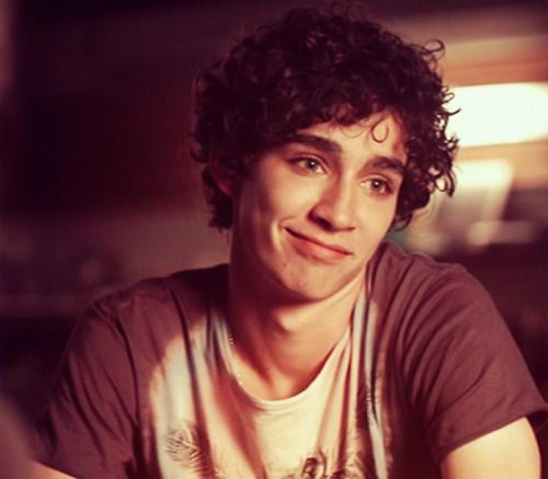 Portlaoise native, actor Robert Sheehan