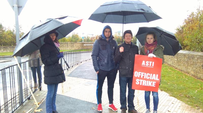 Striking teachers in Laois