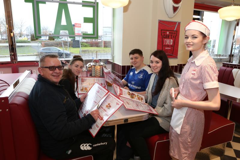 Eddie Rockets opens doors in Portlaoise to welcome its first customers in Laois