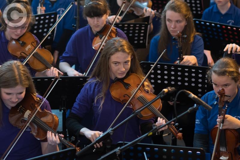 Young Laois musicians to perform in Donal Lunny concert